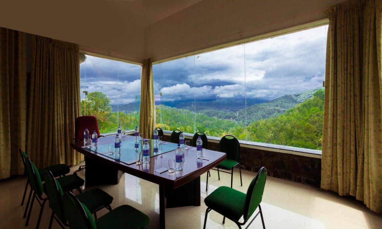 Oxygen Resorts Thekkady Exterior foto
